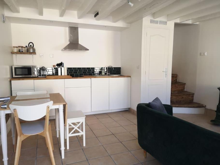 Petite Maison De Village Maincy Bagian luar foto