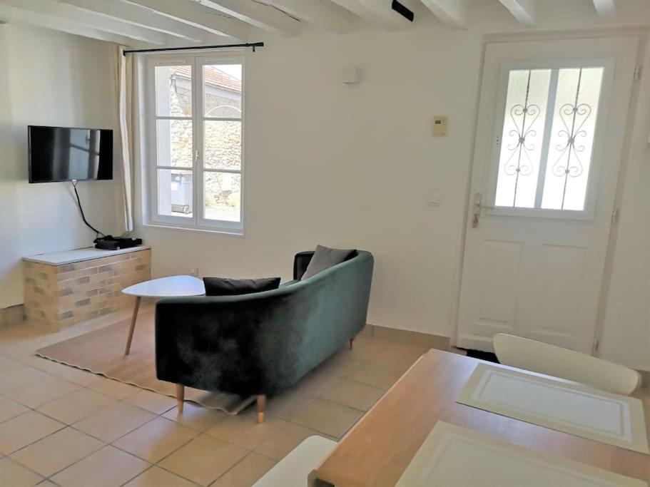 Petite Maison De Village Maincy Bagian luar foto